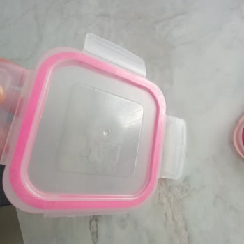 Lav Saklama Kaplarının Dayanıksız Kapakları