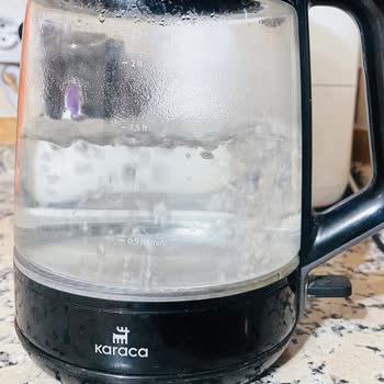 Karaca Züccaciye Kettle Sürekli Kaynıyor, Güvenlik Riski Oluşturuyor