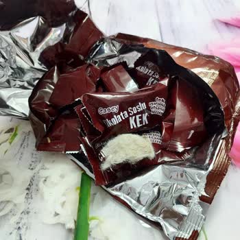 Kekin İçinden Çıkan Şok Edici Kirlilik