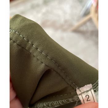 Melek Araz'da Alışveriş: Lekeli Ürün Ve Yanıltıcı Hizmet Deneyimi