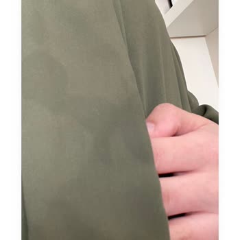 Melek Araz'da Alışveriş: Lekeli Ürün Ve Yanıltıcı Hizmet Deneyimi