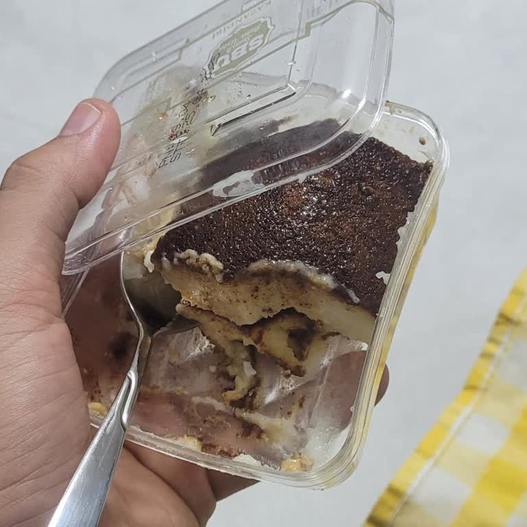 Yanık Kokulu Kazandibi Skandalı