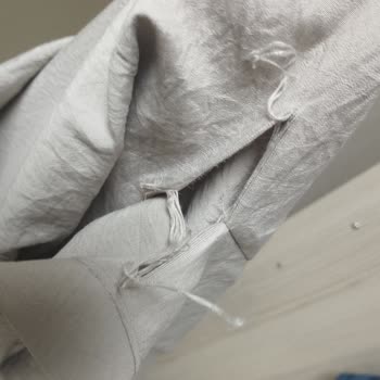 Kalitesiz Kumaş Ve Yetersiz Müşteri Hizmeti