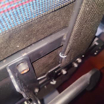 Hawk Gaming Chair Paslanan Cıvatalar Ve Yetersiz Çözüm