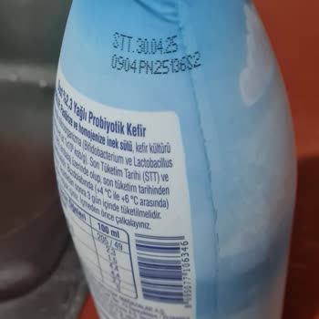 Dost Kefir Ürününde Kapak Altında Şüpheli Madde