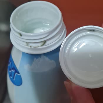 Dost Kefir Ürününde Kapak Altında Şüpheli Madde