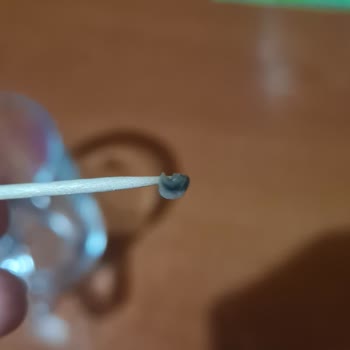 Dost Kefir Ürününde Kapak Altında Şüpheli Madde