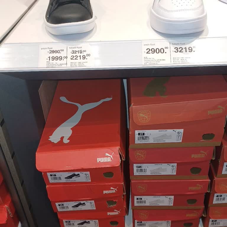 FLO Mağazasında Etiket Ve Kasa Fiyatı Uyuşmazlığı