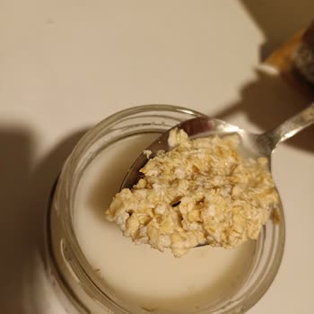 Böceklenen Yulaf Ezmesi Sağlığımızı Tehdit Ediyor