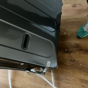 Hasarlı Çamaşır Makinesi Ve İlgisiz Servis