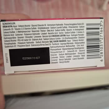 Son Kullanma Tarihi Olmayan Saç Boyası Güvenimi Sarsıyor