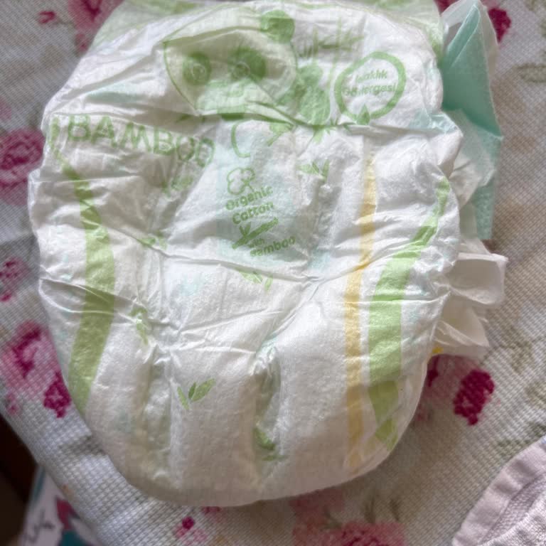 Bebem Natural Bebek Bezi İle Yaşanan Islaklık Sorunu