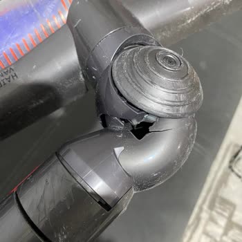 Dyson Süpürge Başlığında Yaşanan Sorun Ve Müşteri Hizmetleri Hayal Kırıklığı!