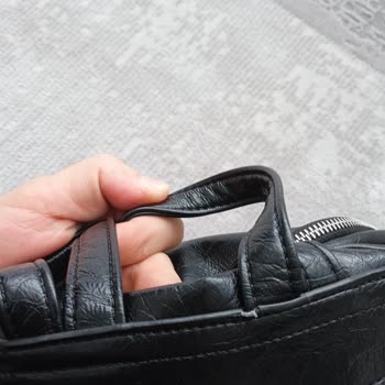 Derimod Çantalarının Dayanıklılığı Sorunu