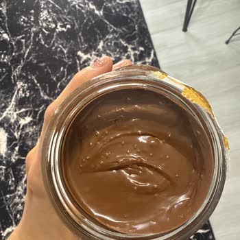 Nutella'da Şaşırtan Kabarcıklar: Hayal Kırıklığı!