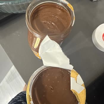 Nutella'da Şaşırtan Kabarcıklar: Hayal Kırıklığı!