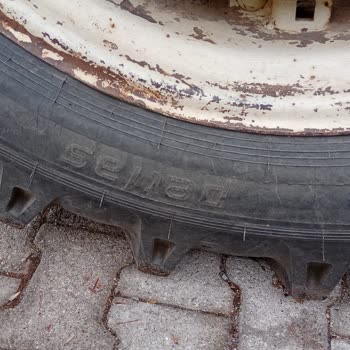 Petlas Lastiklerinin Erken Aşınması Ve Eksper Sorunu