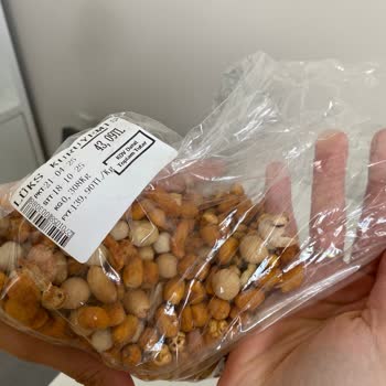 Kuruyemişte Şok Edici Salyangoz Sürprizi