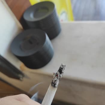 Parliament Midnight Blue: Kalite Sorunları Ve Tüketici Şikayetleri