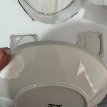 Schafer Mağazasında Kırık ve Hasarlı Ürünler İçin Çözüm Bulunamıyor