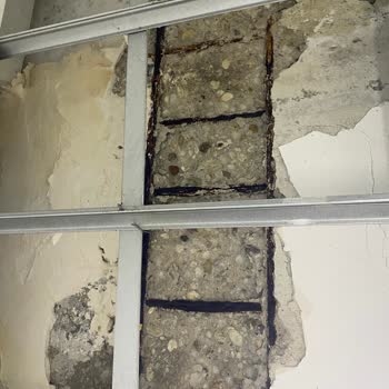 Eski Bina Tehlikesi: Sağlık Ve Güvenlik İhmal Ediliyor