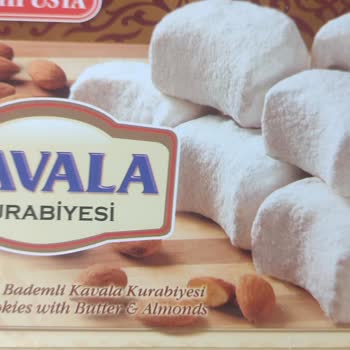 Tatsan Salih Usta Kavala Kurabiyesi İçinden Plastik Benzeri Yeşil İp Çıktı