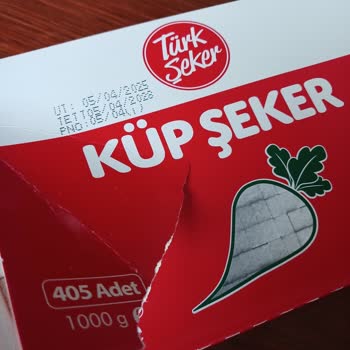 TÜRKŞEKER Küp Şekerin Rengindeki Anormallik