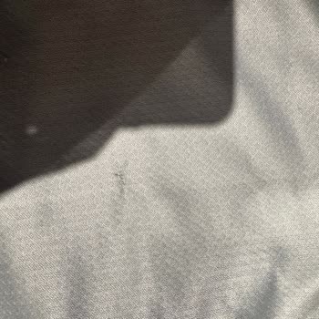 Nike Eşofman Üstü Kalitesizliği Ve Mağaza Deneyimi