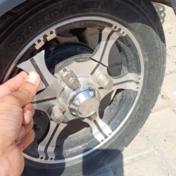 Jpn Kabinli A****'un Jant Sorunu Ve Güven Problemi