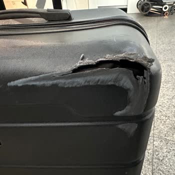 Pegasus Havayolları: Yanmış Valiz Ve İlgisiz Müşteri Hizmetleri