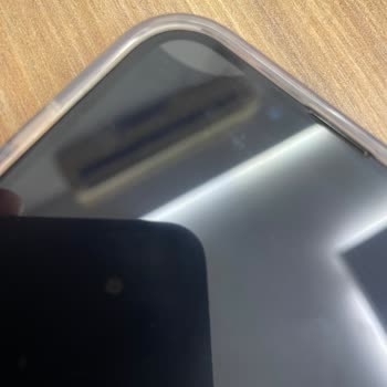 Aksesuar Dünyası (Üsküdar) Cam Koruma Filmi Kalitesiz Çıktı