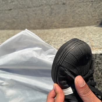 Adidas Ayakkabımın Patlaması Ve Müşteri Hizmetleri Sorunu