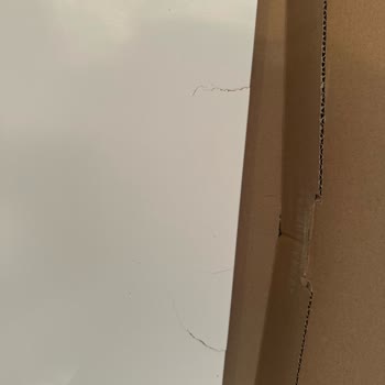 IKEA'dan Alınan Ürün Kırık Çıktı, Mağduriyet Giderilmiyor