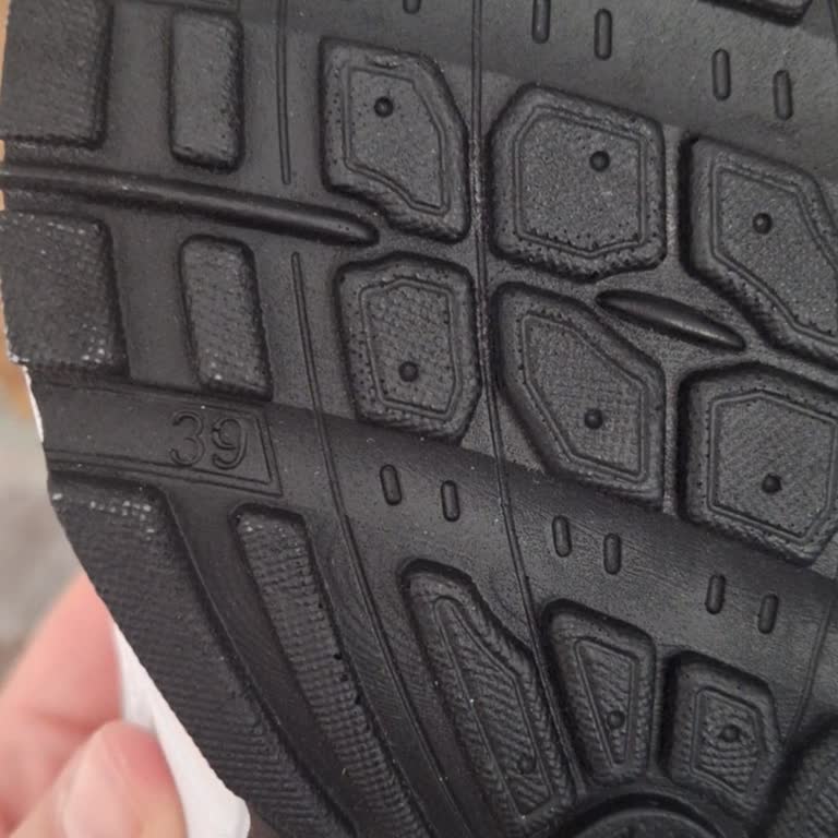 Yanlış Ürün Ve İletişimsizlik Nedeniyle Mağduriyet