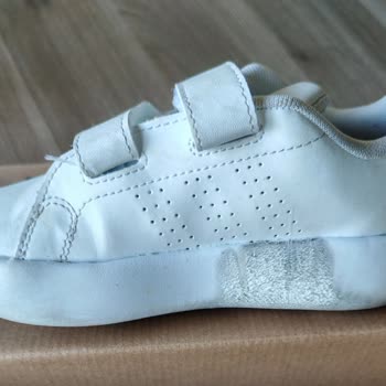Adidas Çocuk Ayakkabısının Hızla Deforme Olması