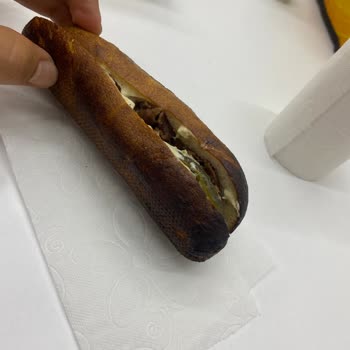 Yanık Ve Kokmuş Yemek Şikayeti