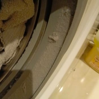 Vestel Kurutmalı Çamaşır Makinesi Toz Sorunu ve Yetersiz Servis