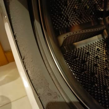 Vestel Kurutmalı Çamaşır Makinesi Toz Sorunu ve Yetersiz Servis