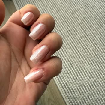 Natural Nail House Hayal Kırıklığı Yaratan Tırnak Deneyimi