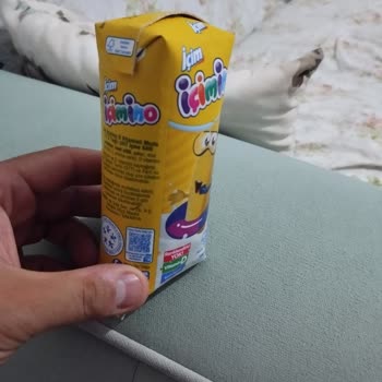 İçim Severek Aldığım Muzlu Süt Bozulmuş Çıktı