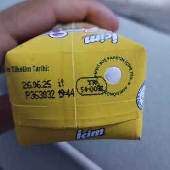 İçim Severek Aldığım Muzlu Süt Bozulmuş Çıktı