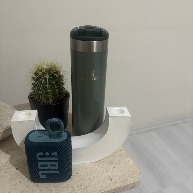 Stanley Aerolight Thermos Did Not Keep My Drink Hot Even for One Hour