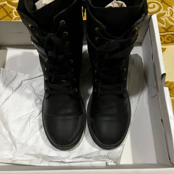 Deichmann'dan Aldığım Bot İlk Kullanımda Soyuldu, Mağaza İse Suçu Bize Attı!