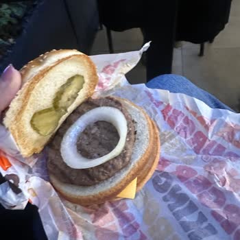 Burger King'de Sipariş Karmaşası Ve Uzun Bekleyiş
