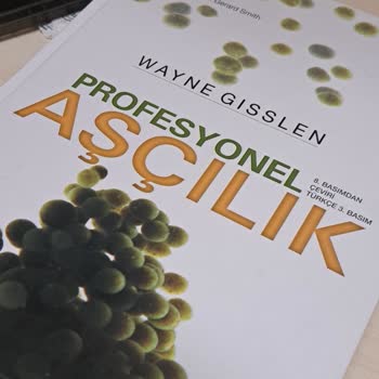 Kitap Baskı Kalitesi Ve Fiyat Arasındaki Uçurum