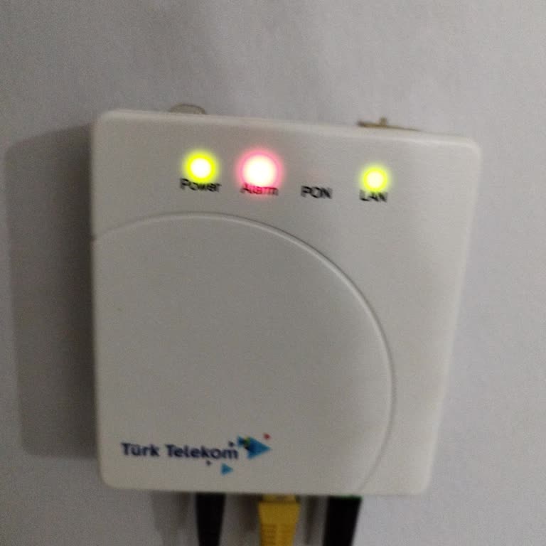 4 Gündür İnternet Yok, Çözüm Yine Yok!