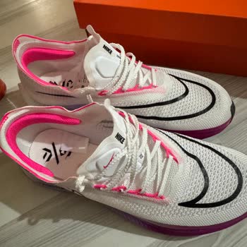 Intersport Ayakkabıda Beklenmedik Sorun: Ücret İadesi Talebi