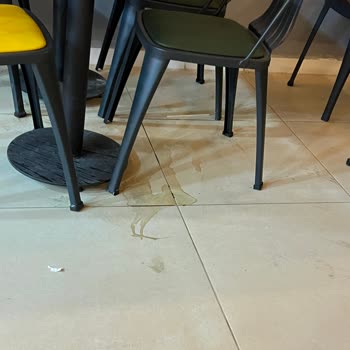 Öküz Burger Müşteri İlgisizliği Ve Kalitesiz Hizmet Deneyimi