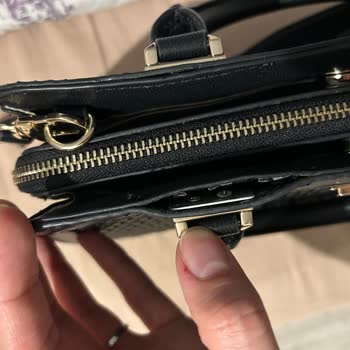 Guess Çantanın Saplarındaki Açılma Sorunu