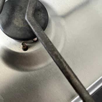 Arçelik Ankastre Ocak 6 Ayda Eskidi Ve Lekelendi